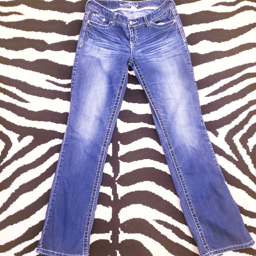 "Maurices" Bootcut Jeans Size 7/8